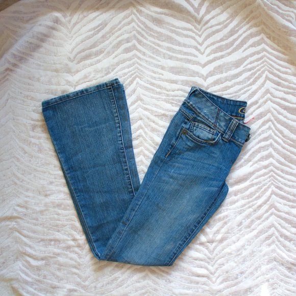 (Juniors) Candies | Flare Bottom Blue Jeans - Picture 4 of 6